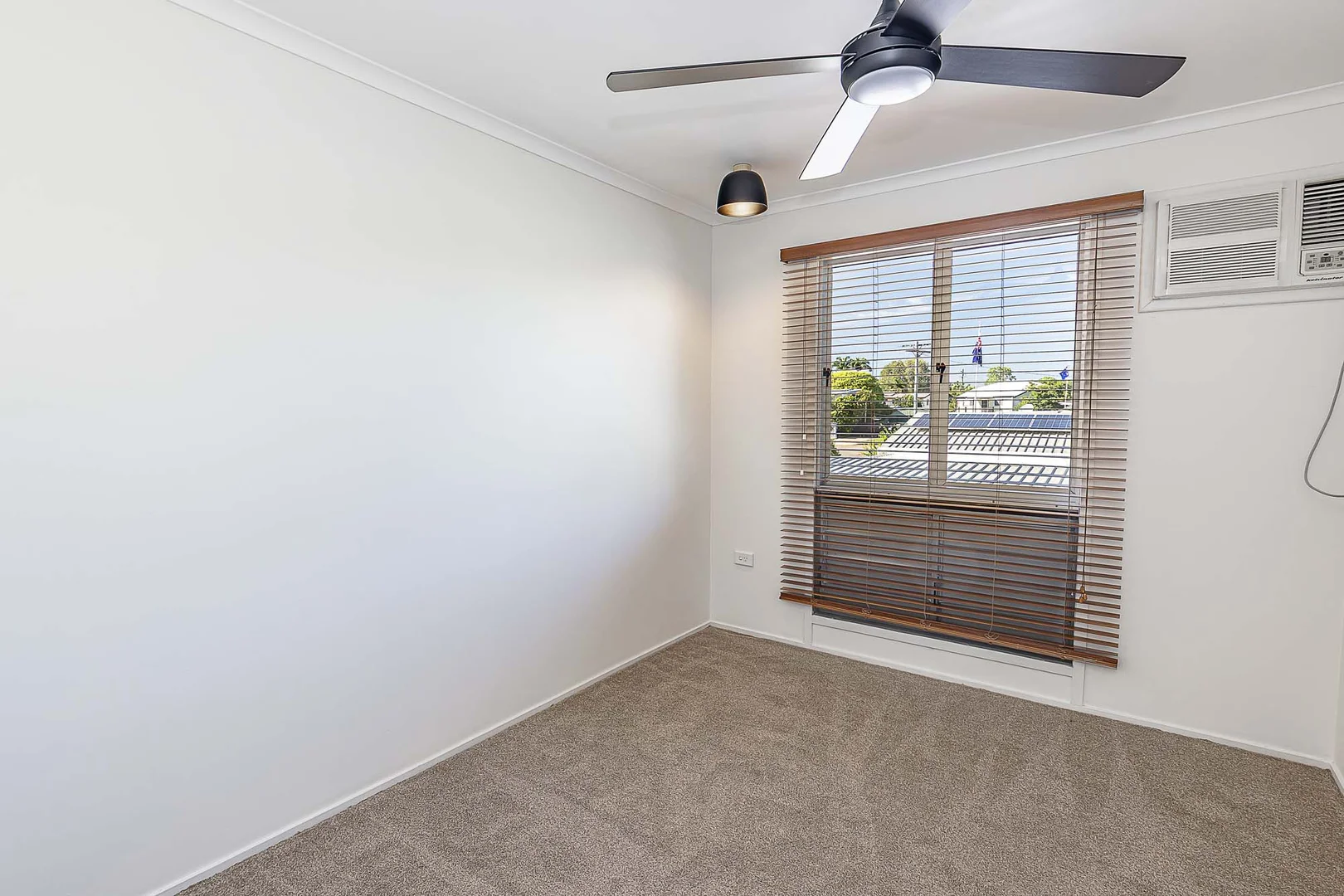 Additional image 4 of 13 Rosemary Street, Kelso QLD 4815