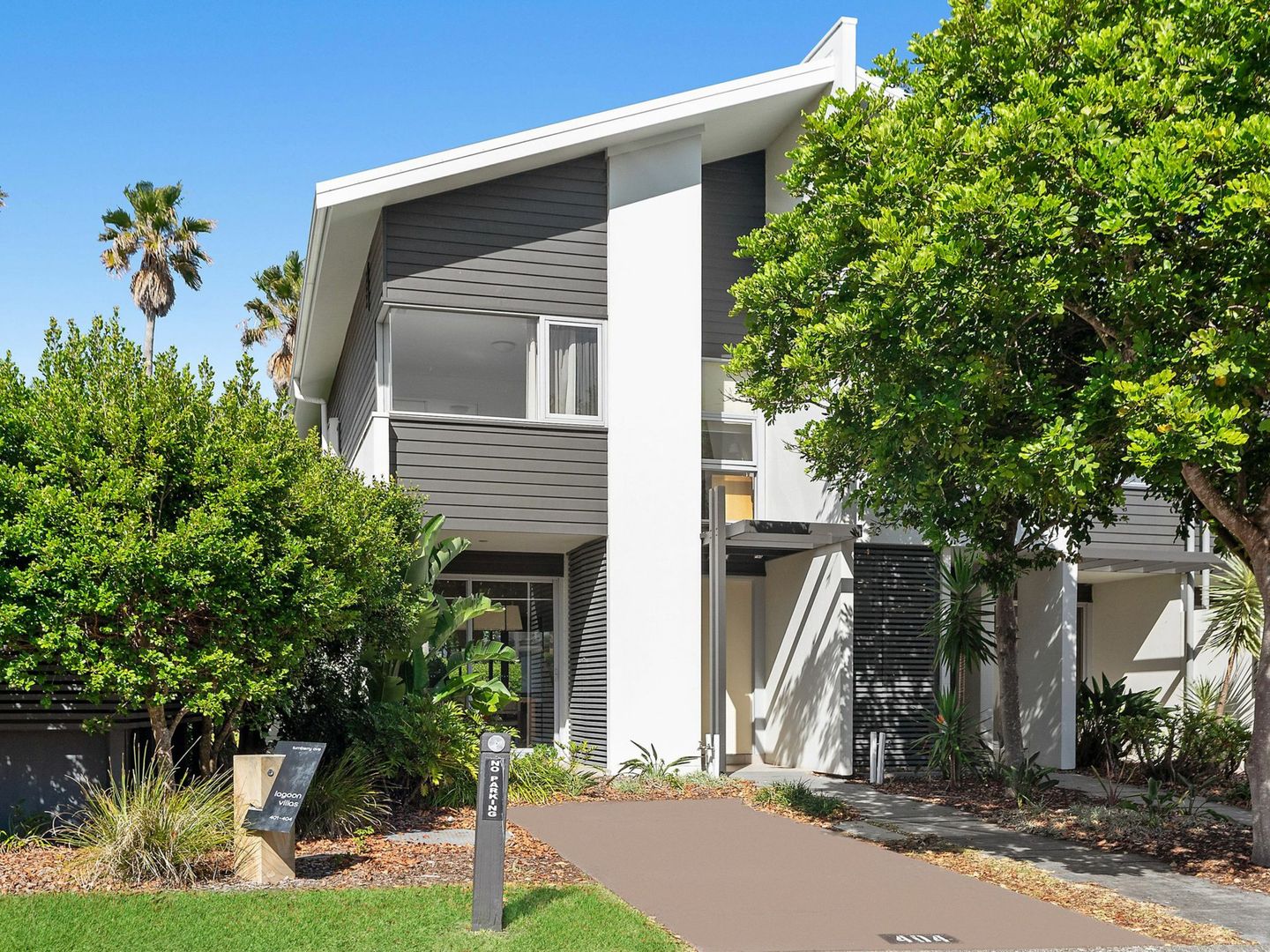 404/3 Turnberry Avenue, Magenta NSW 2261, Image 1