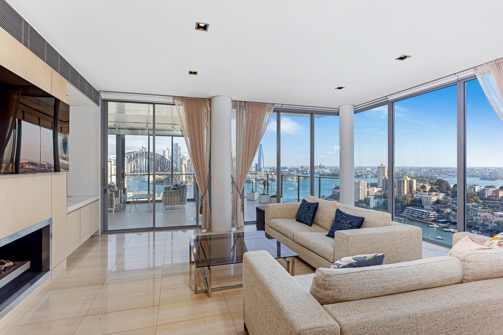 1501/118 Alfred Street, Milsons Point NSW 2061 Apartment For Rent