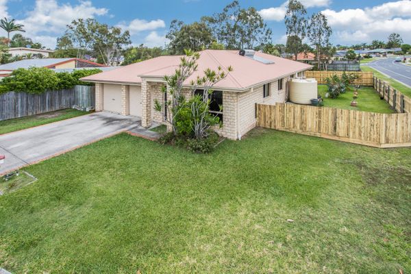 4 bedrooms House in 43 Warroo Drive DECEPTION BAY QLD, 4508