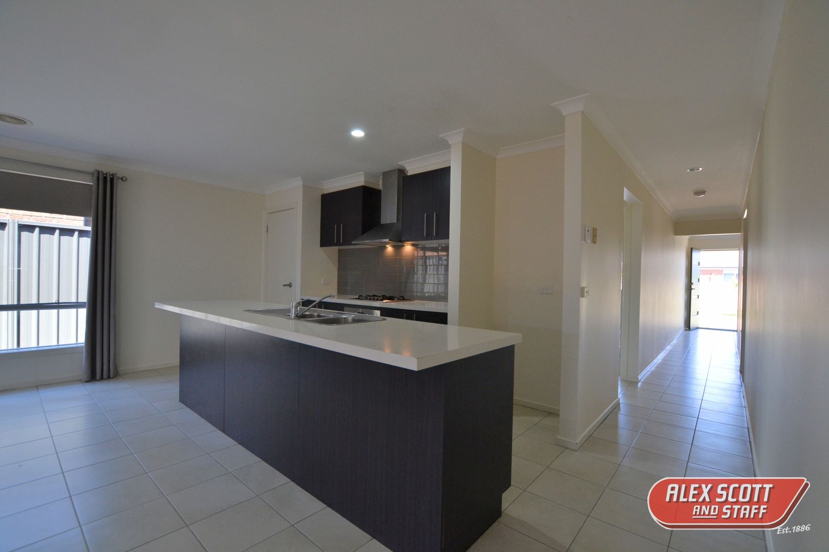 6 Shorey Place, Cranbourne West VIC 3977 Domain