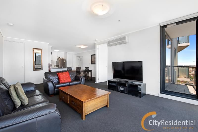 151/99 Whiteman Street, Melbourne VIC 3000, Image 2