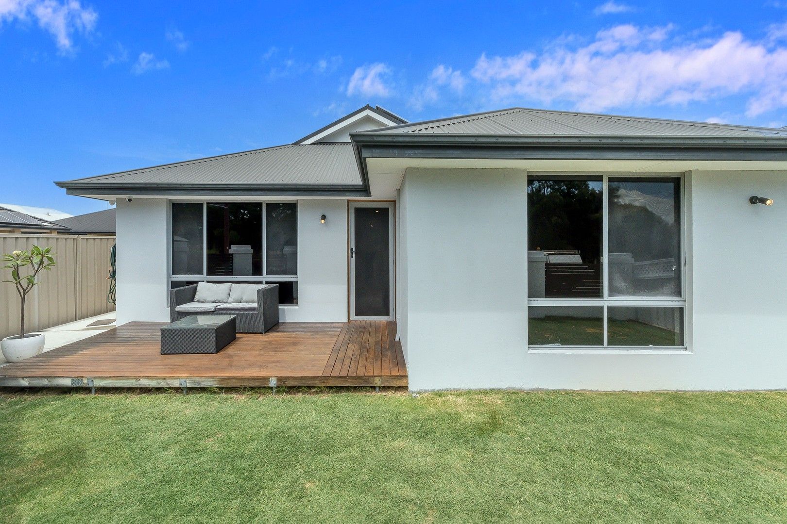 21 Garganey Grove, Southern River WA 6110, Image 0