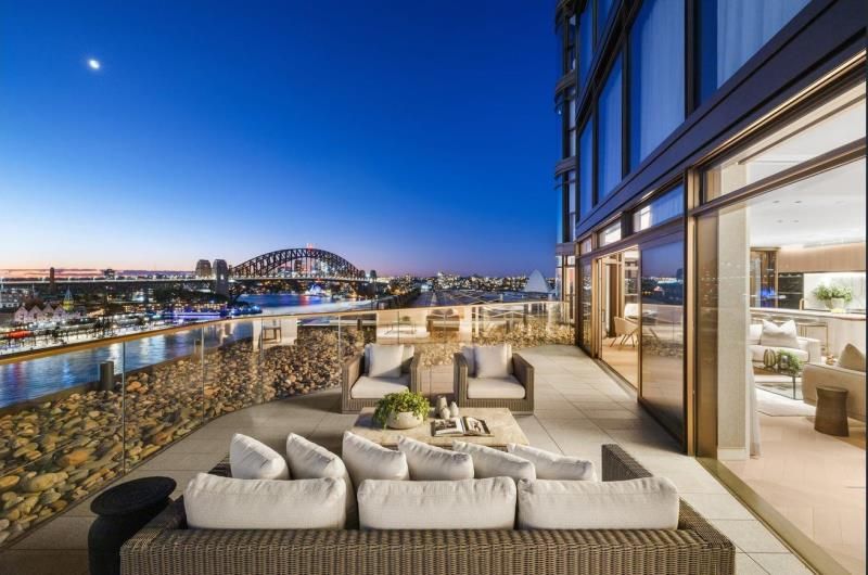 3 bedrooms Apartment / Unit / Flat in 1404/71 Macquarie Street SYDNEY NSW, 2000