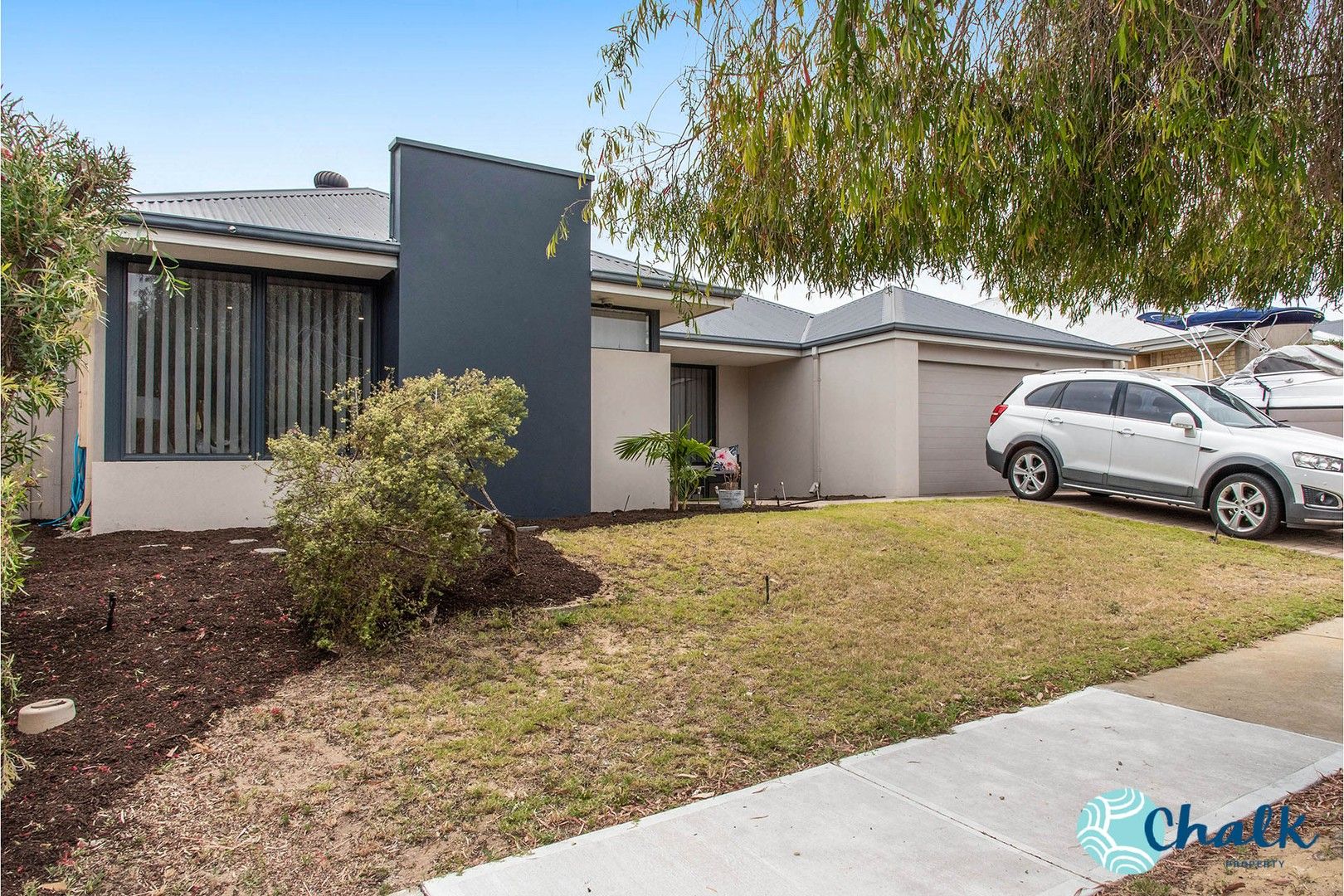 4 bedrooms House in 10 Friend Terrace BALDIVIS WA, 6171