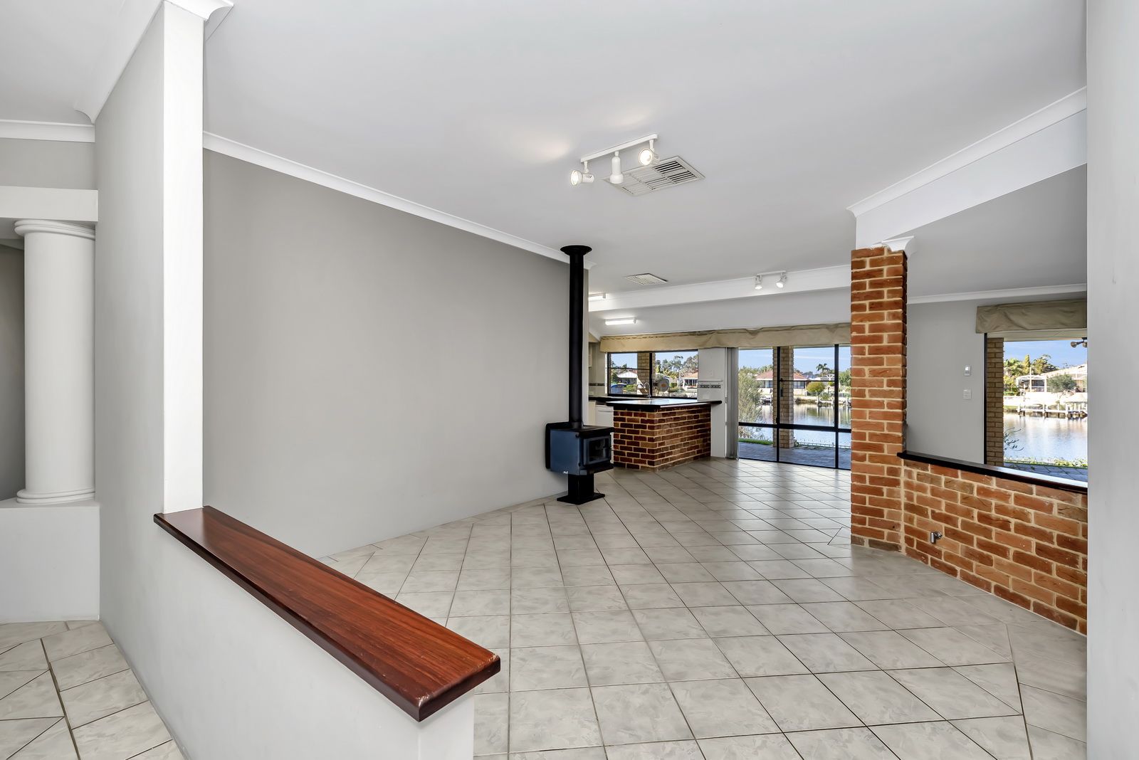 44 Heron Place, South Yunderup WA 6208, Image 1