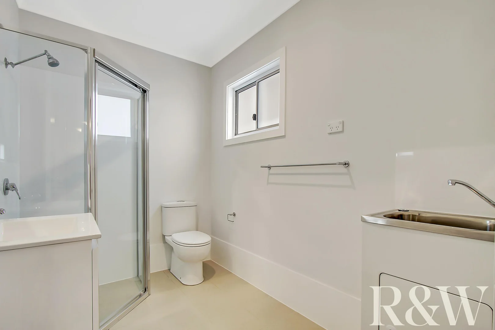 Additional image 6 of 47a Marquesa Crescent, Lethbridge Park NSW 2770