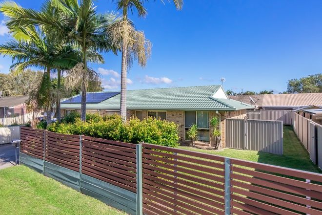 Picture of 2/58 River Oak Drive, HELENSVALE QLD 4212