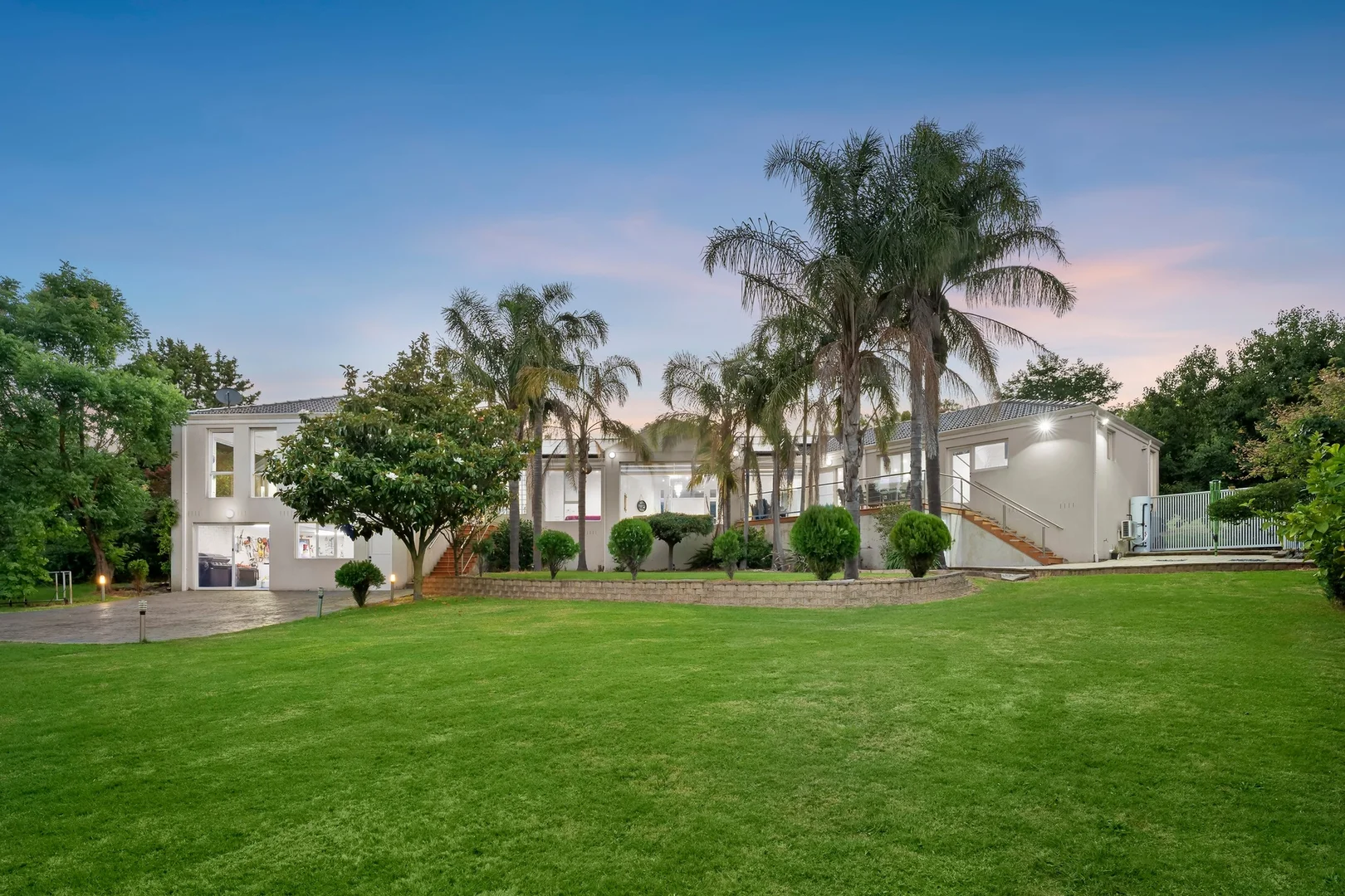 14 Oxford Close, Templestowe VIC 3106