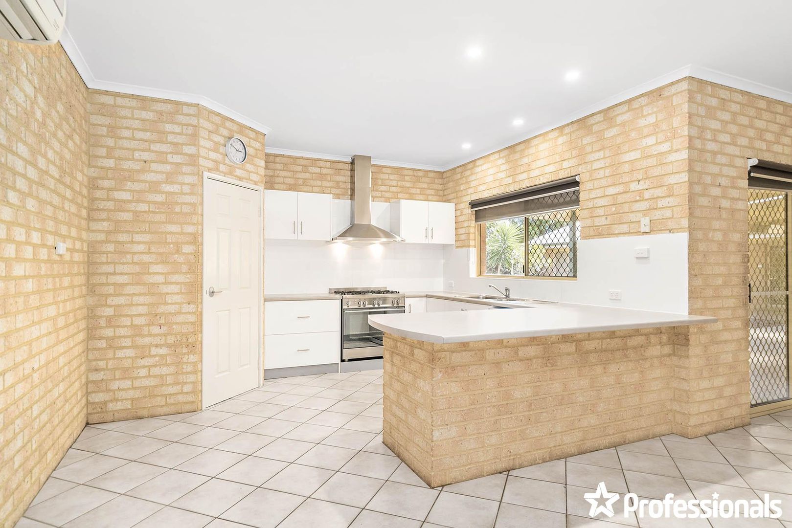 3 Calythrix Court, Strathalbyn WA 6530, Image 2