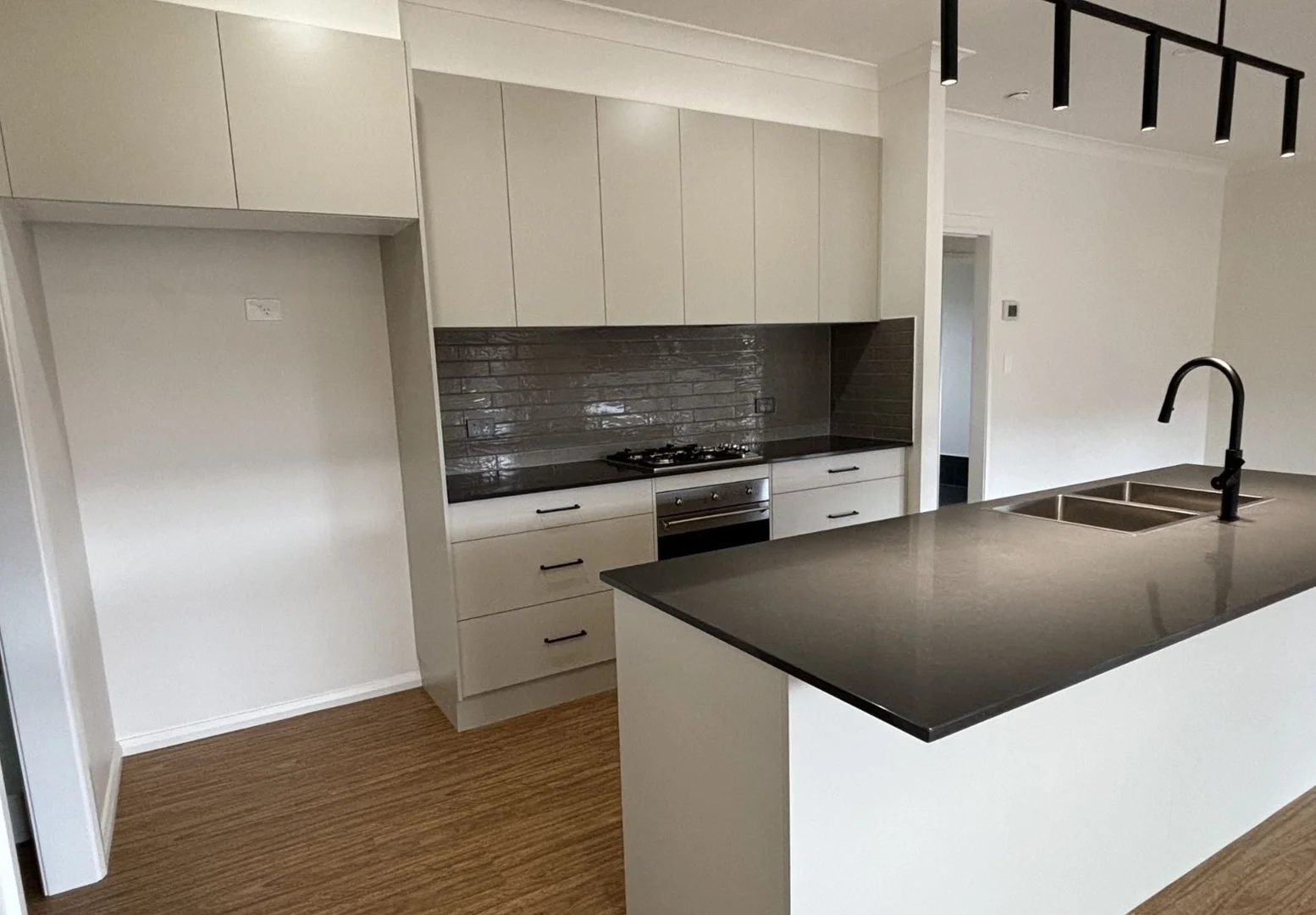 Additional image 9 of 6 Hanbury Place, Tamworth NSW 2340