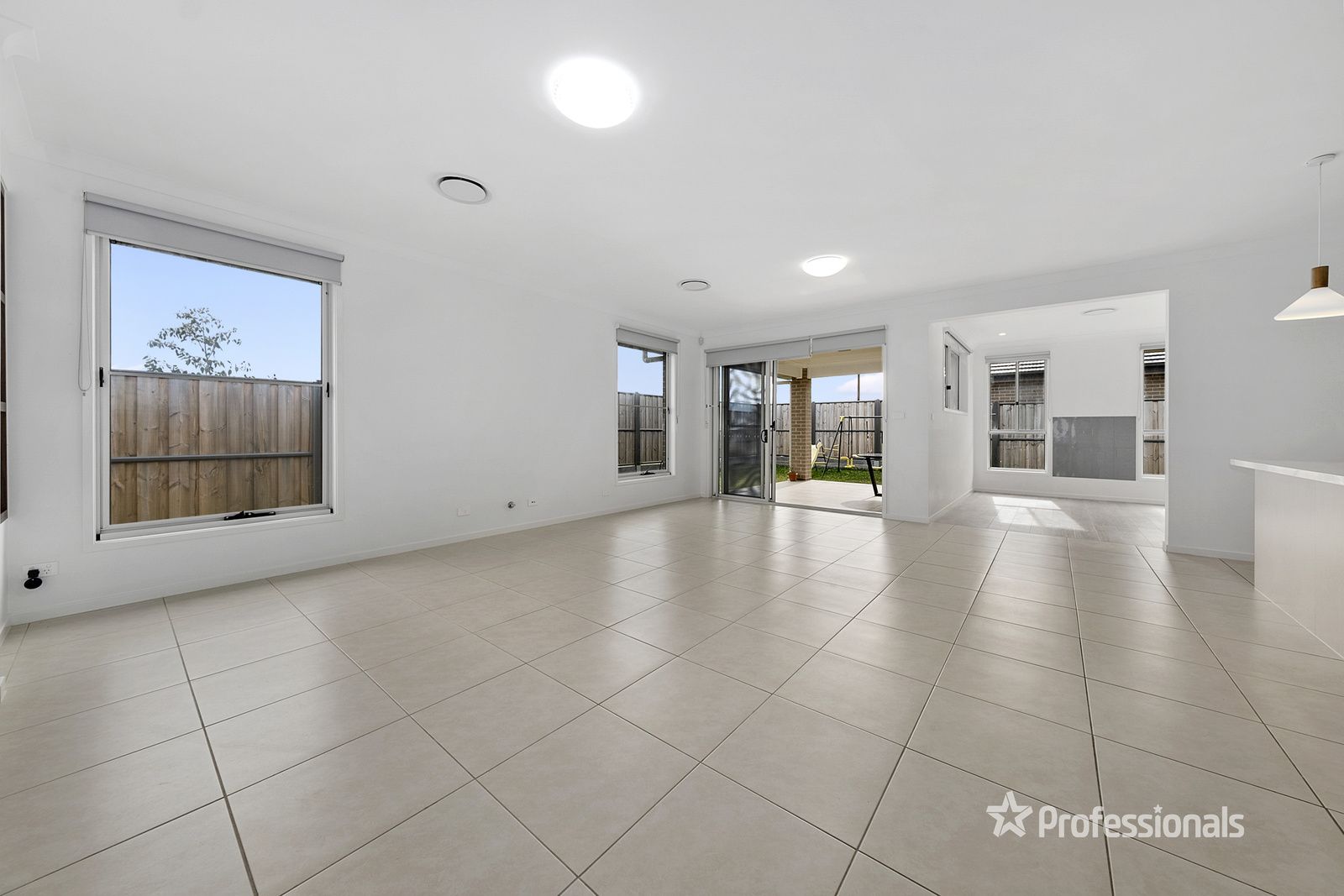 50 Solstice Street, Box Hill NSW 2765, Image 2