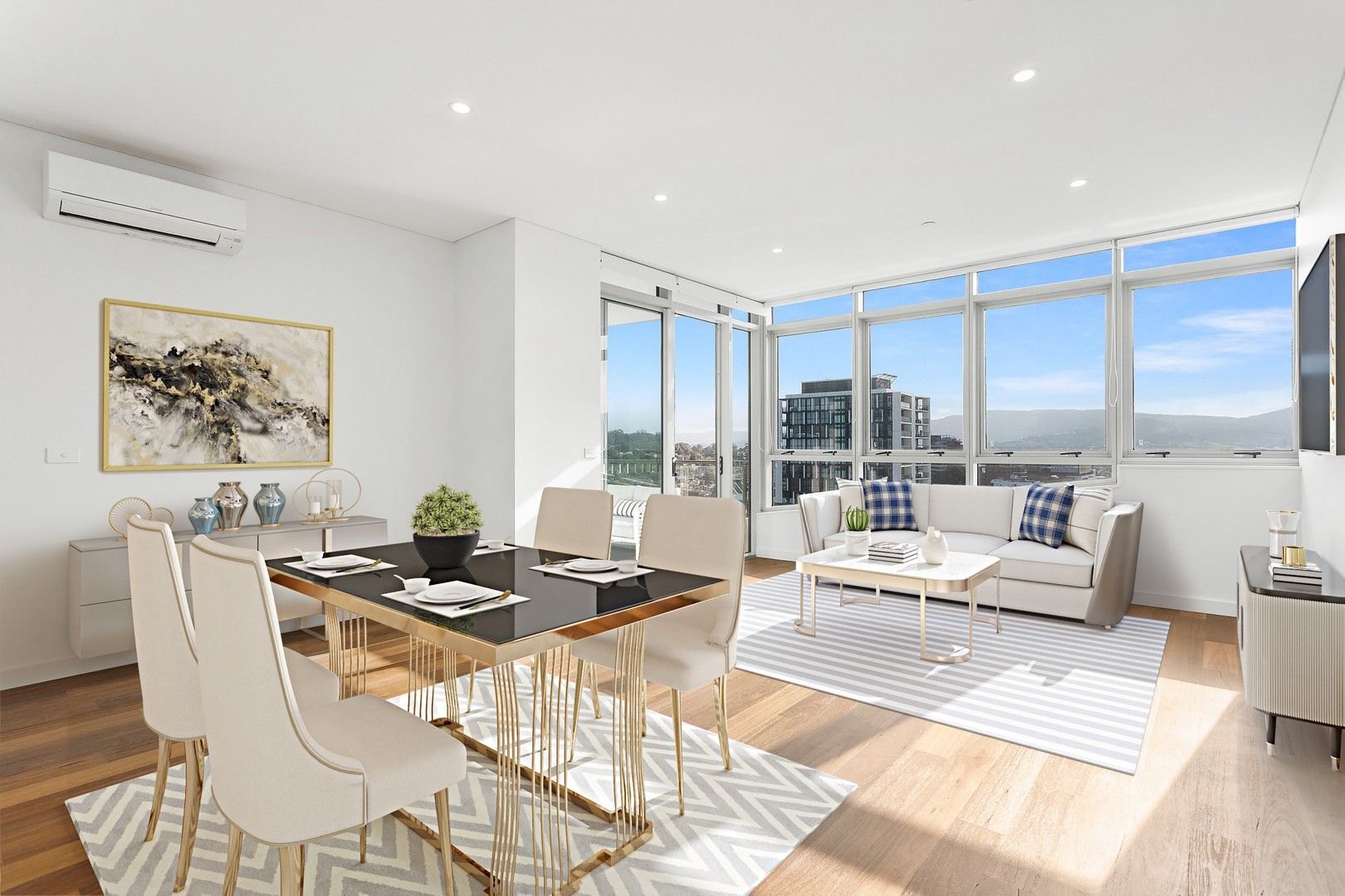 2 bedrooms Apartment / Unit / Flat in 1301/10 Regent Street WOLLONGONG NSW, 2500