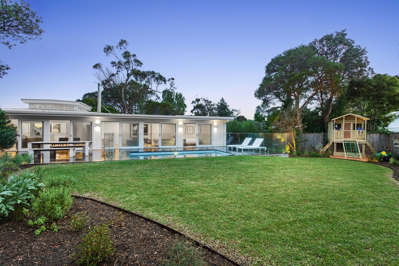 26 Back Beach Road, Portsea VIC 3944, Image 2