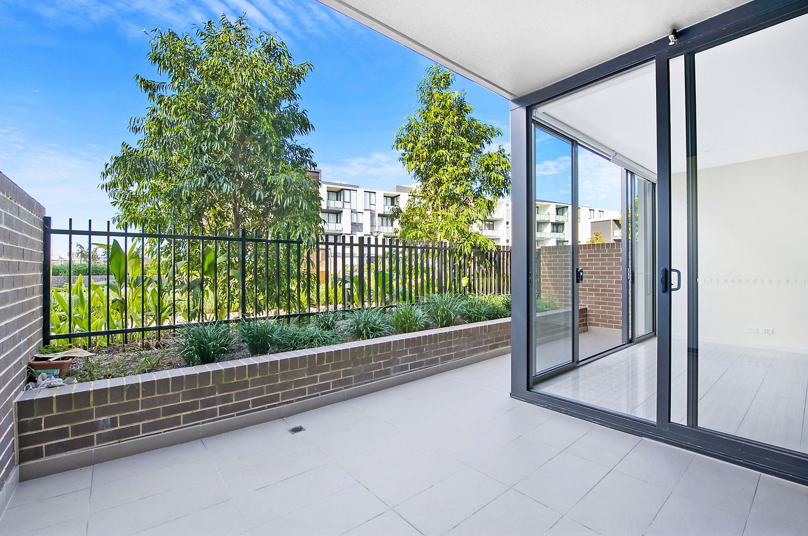 1 bedrooms Apartment / Unit / Flat in 634/2B Defries Avenue ZETLAND NSW, 2017