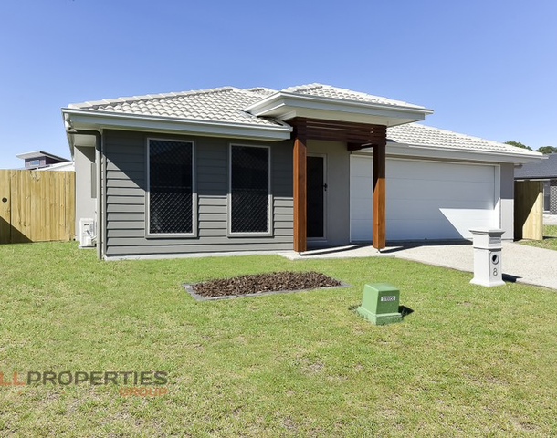 8 Travertine Avenue, Logan Reserve QLD 4133