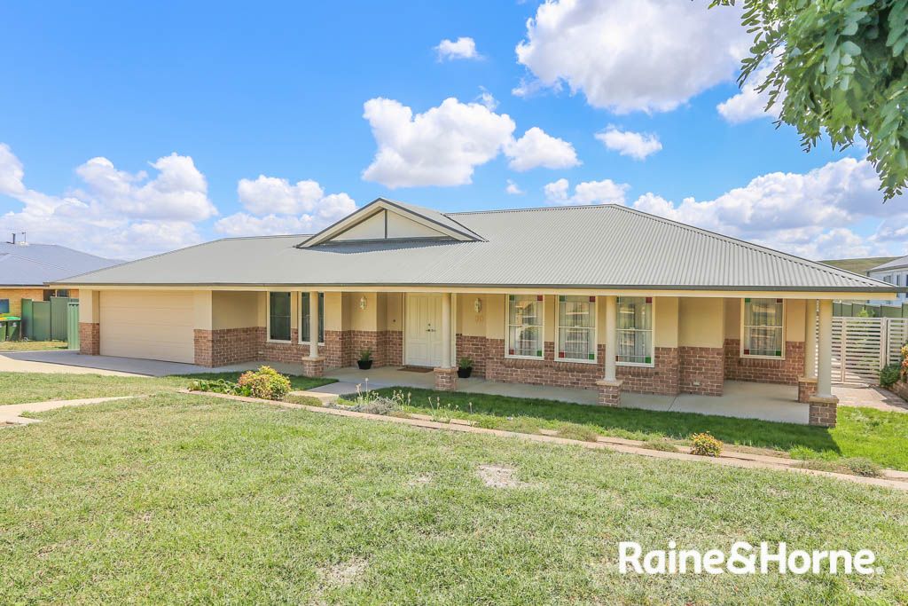 30 Emerald Drive, Kelso NSW 2795, Image 0
