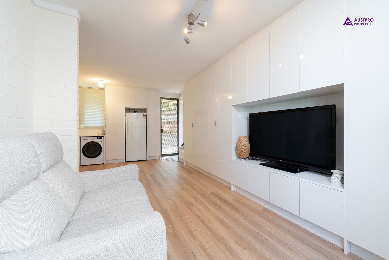 1 bedrooms Apartment / Unit / Flat in Unit 2/3 Russell Avenue NORTH PERTH WA, 6006