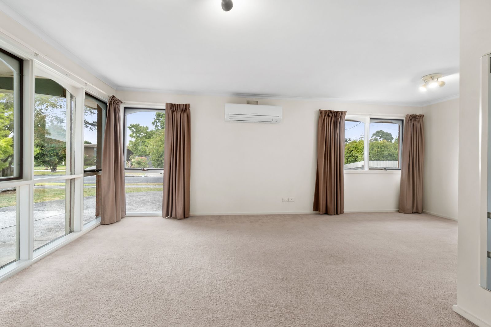 9 Troy Street, Colac VIC 3250 House For Rent Domain