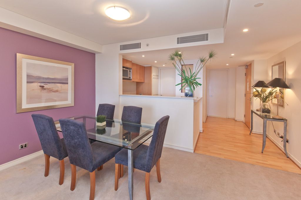 1505/30 Glen Street, Milsons Point NSW 2061, Image 2