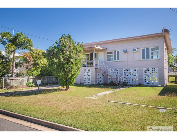 35 Thomasson Street, Park Avenue QLD 4701