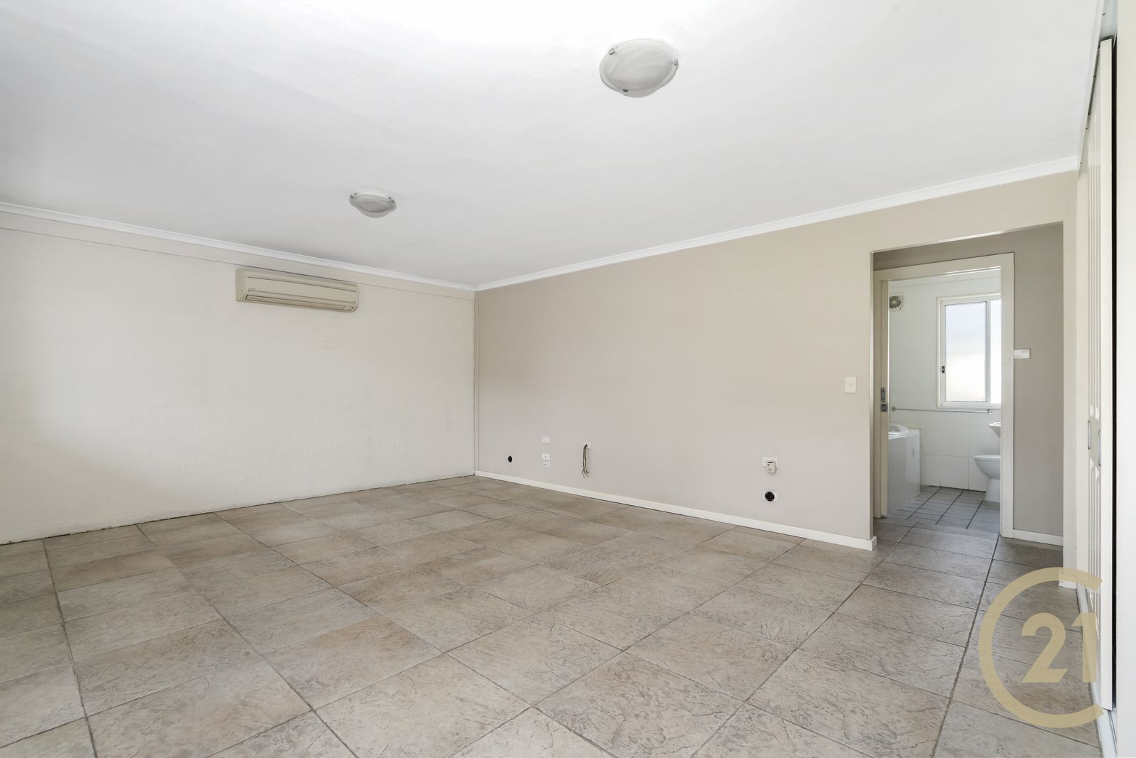 24 Tobruk Avenue, Liverpool NSW 2170, Image 2