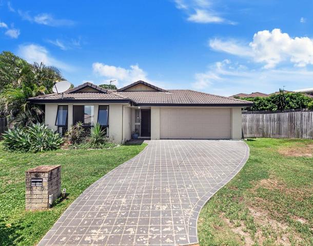 13 Peat Court, Nikenbah QLD 4655