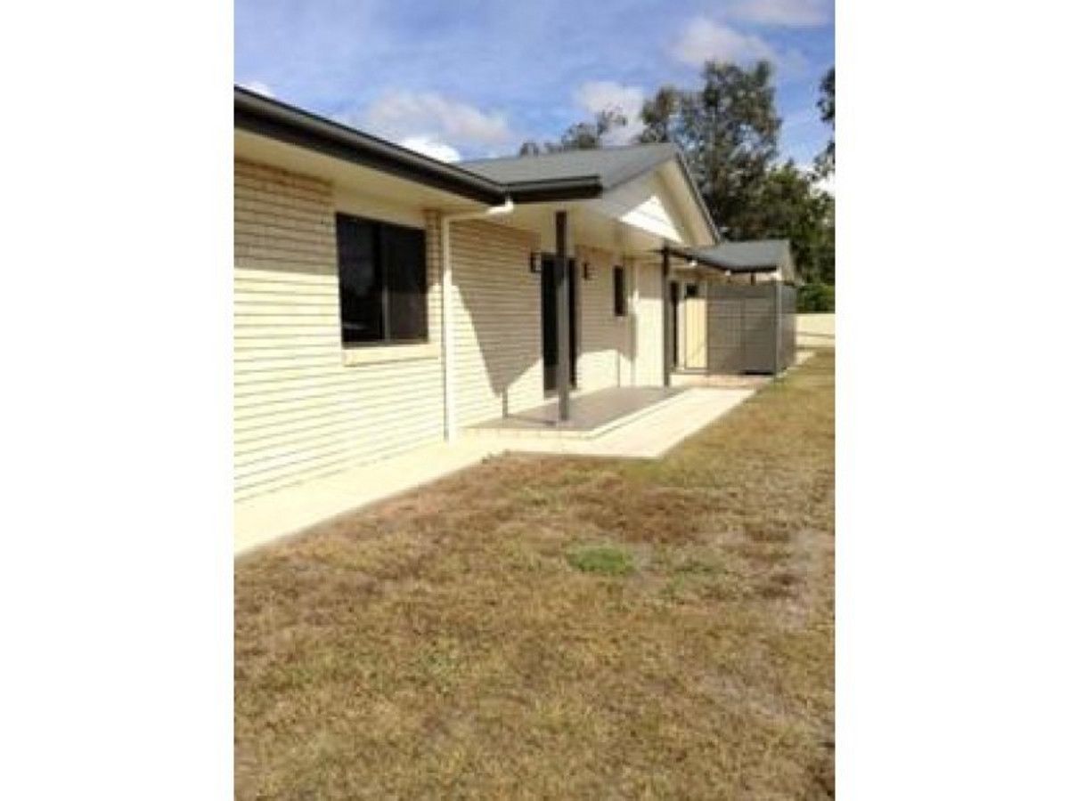 1/2 Burn Street, Capella QLD 4723, Image 0