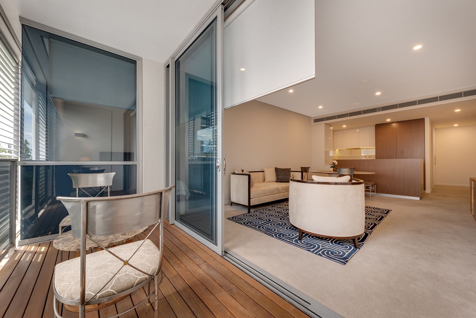 2 bedrooms Apartment / Unit / Flat in 318/2 Moreau Parade EAST PERTH WA, 6004