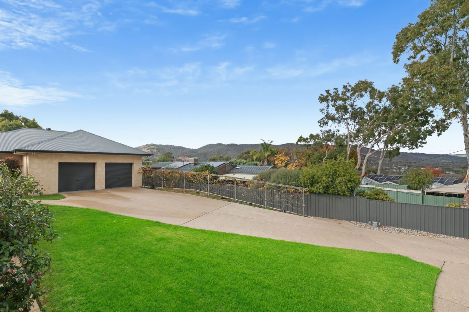 3 Sun Crescent, Highbury SA 5089, Image 2