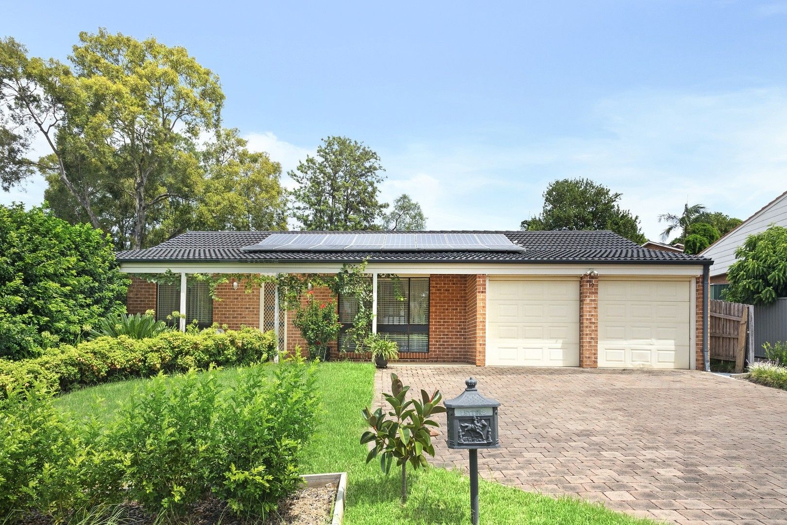 12 Crestwood Drive, Baulkham Hills NSW 2153, Image 0