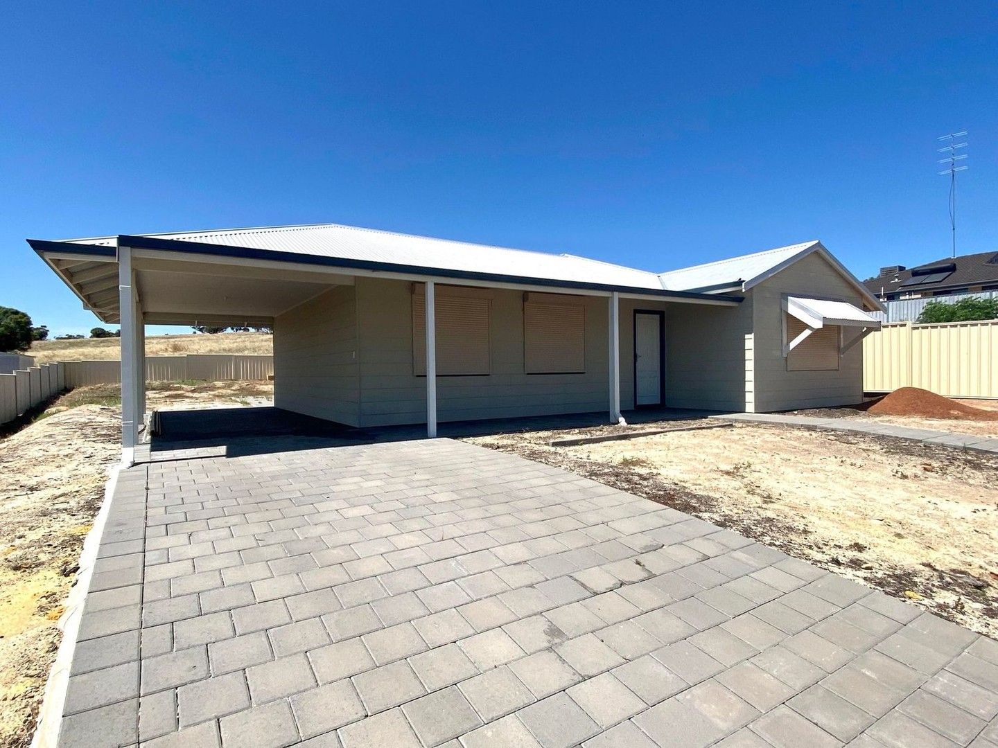 4 bedrooms House in 104 Throssell Street NORTHAM WA, 6401