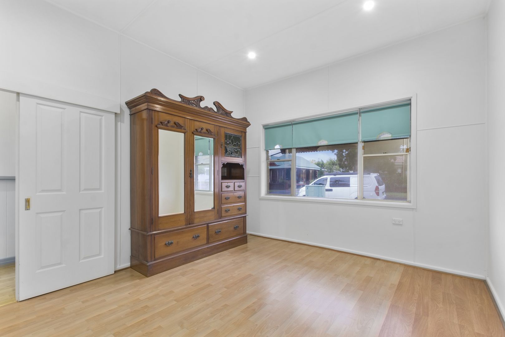 9 Arthur Street, Thirroul NSW 2515, Image 2