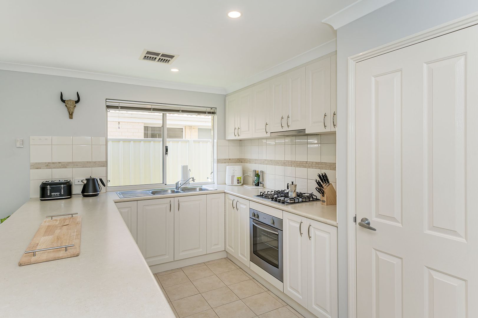 4/76 Harden Park trail, Carramar WA 6031, Image 2