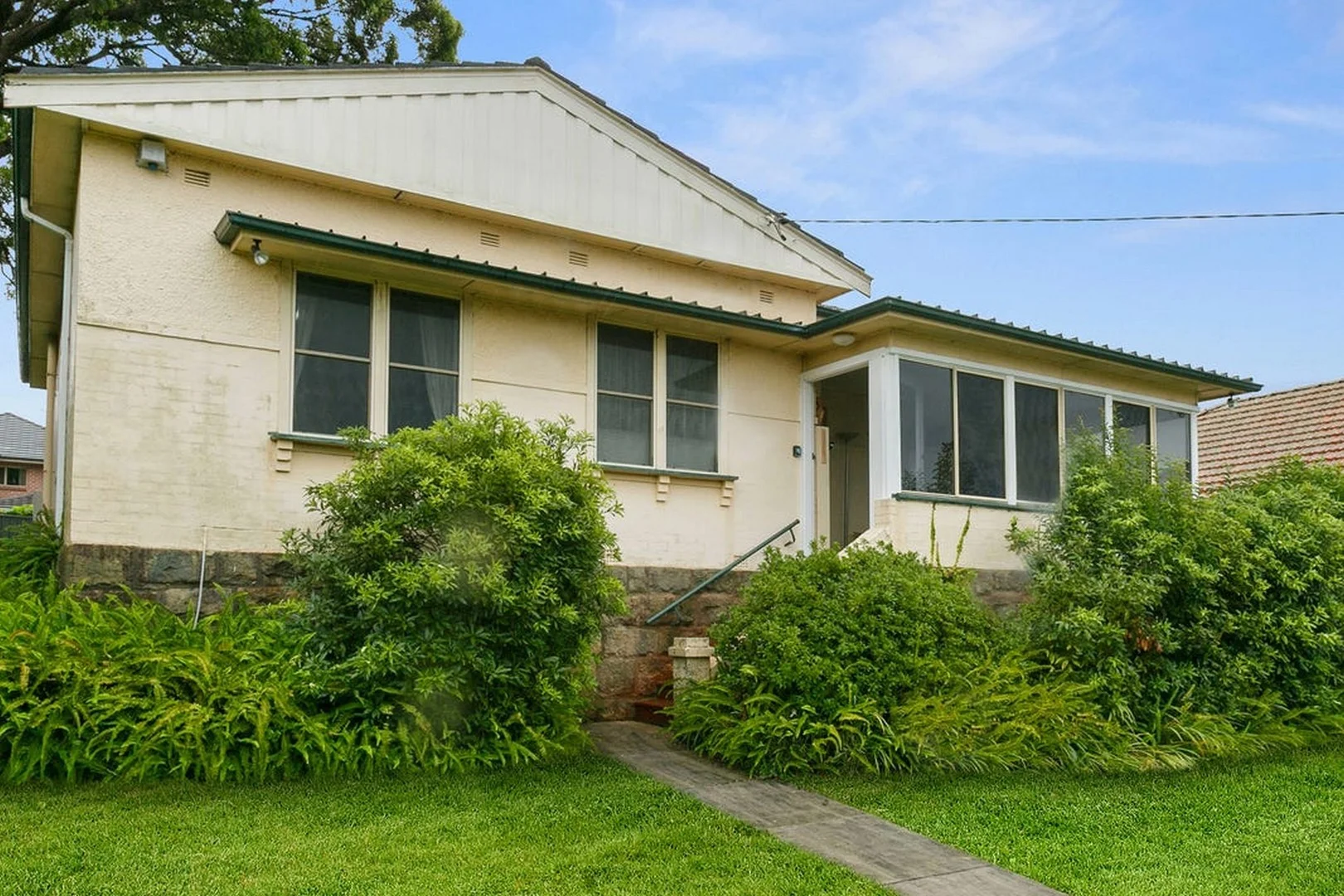 Primary image of 5 Mcpherson Street, Carlton NSW 2218