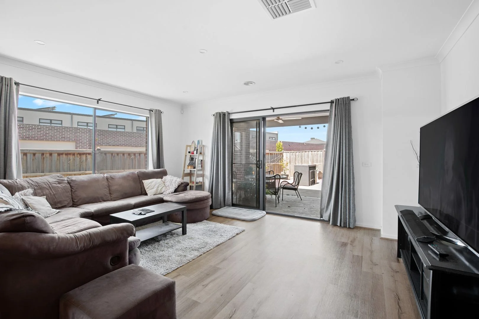 Additional image 7 of 3 Razorbill Terrace, Werribee VIC 3030