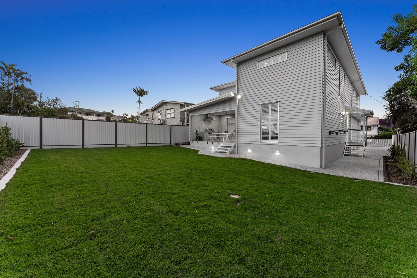 8 Bloxsom Street, Kedron QLD 4031, Image 2