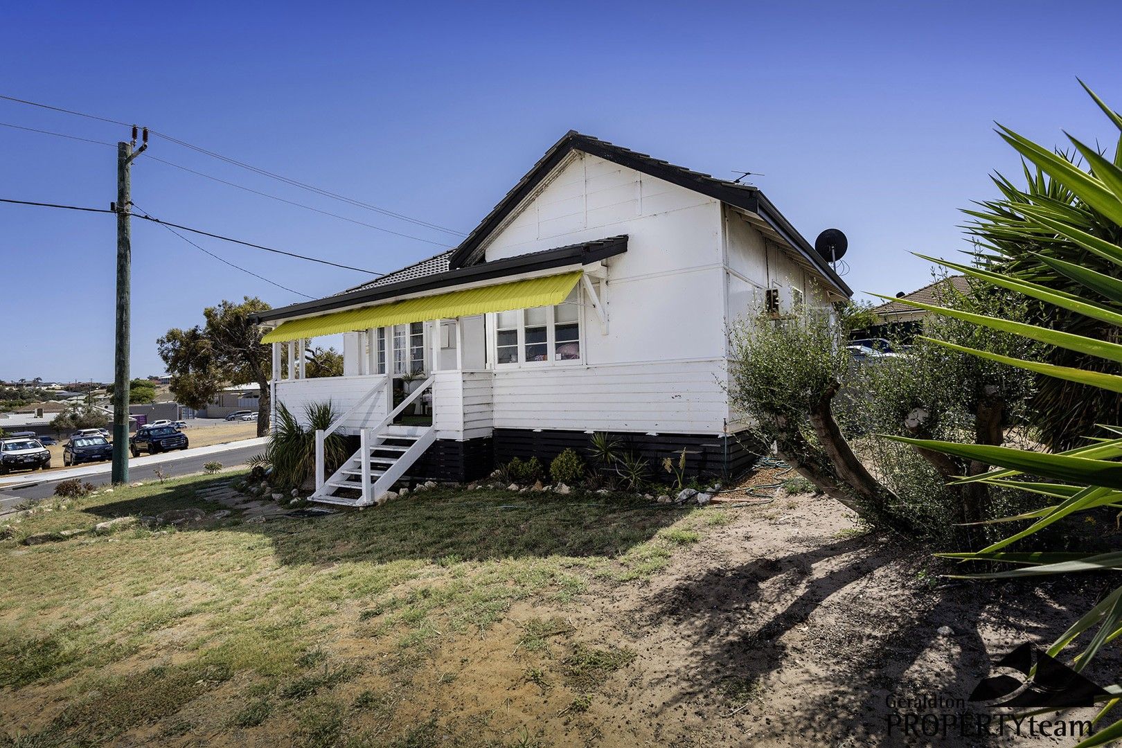 3 bedrooms House in 195 Durlacher Street GERALDTON WA, 6530