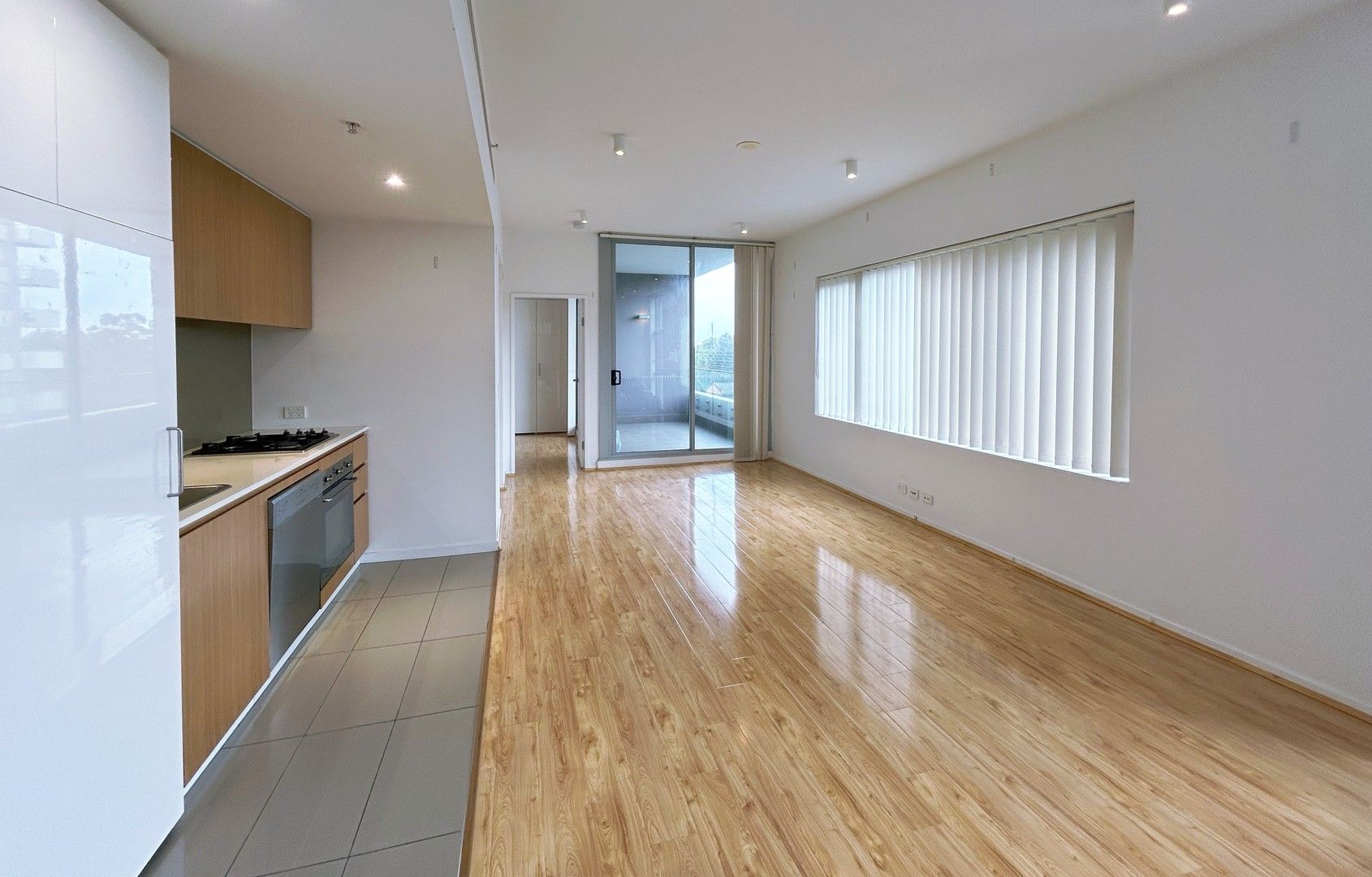 B611/4 Saunders Close, Macquarie Park NSW 2113 Apartment For Rent