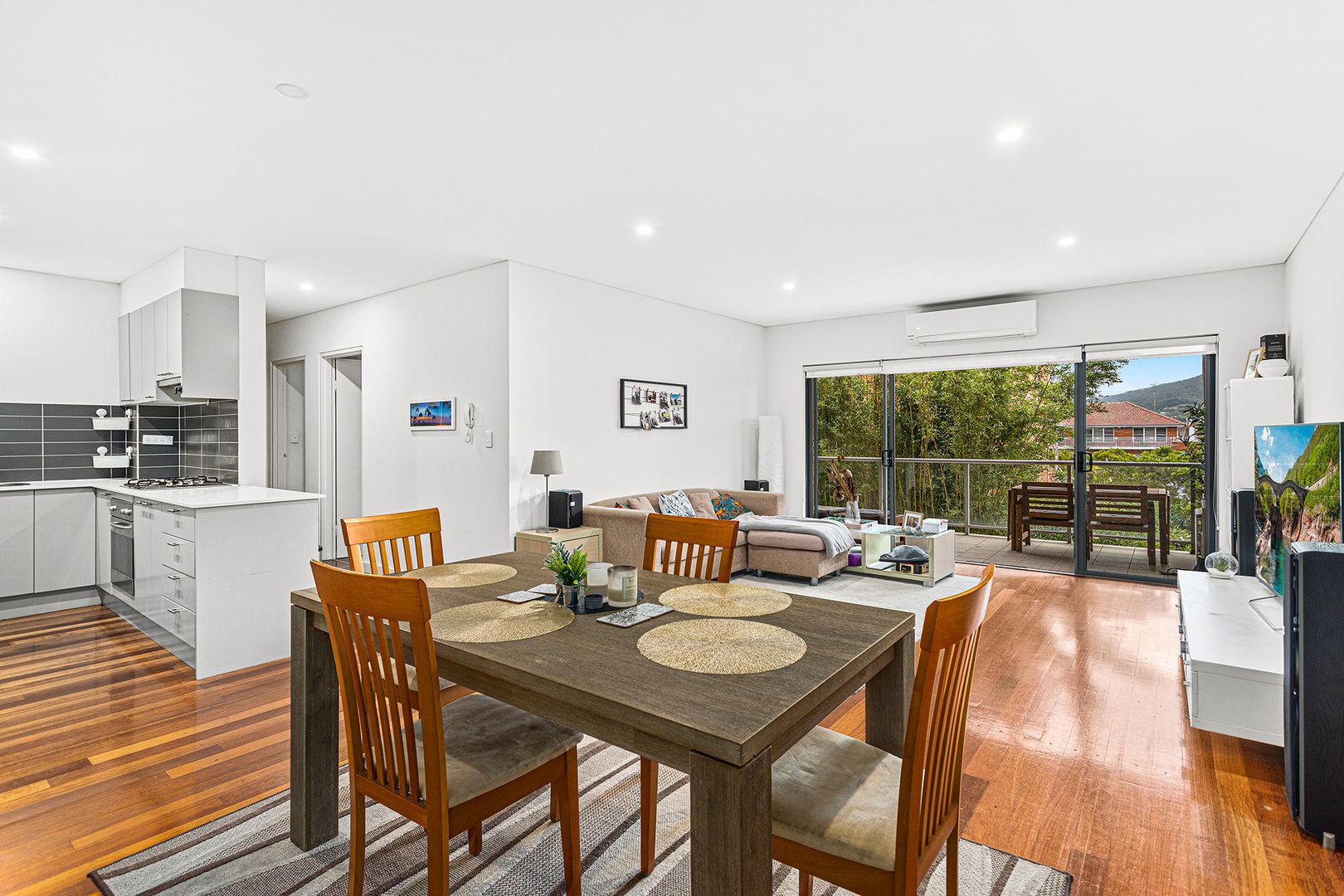 8/46 Bourke Street, North Wollongong NSW 2500, Image 2