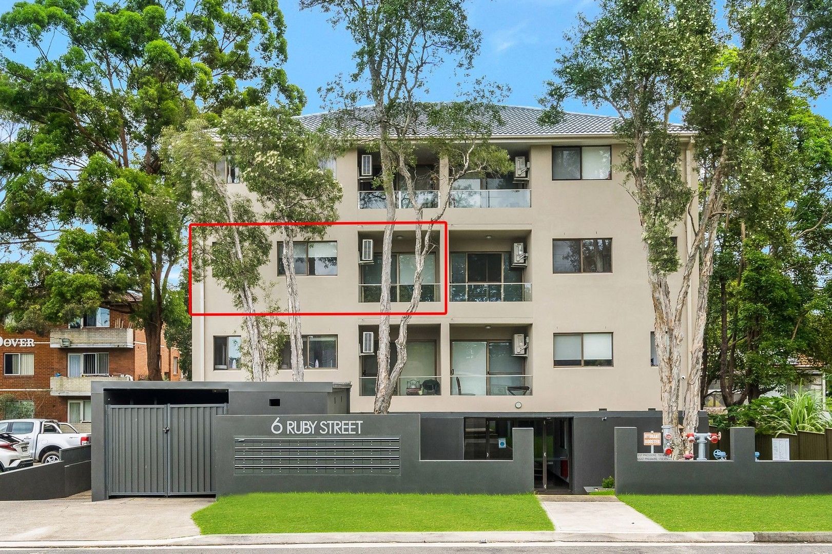 2 bedrooms Apartment / Unit / Flat in 5/6 Ruby Street CARRAMAR NSW, 2163