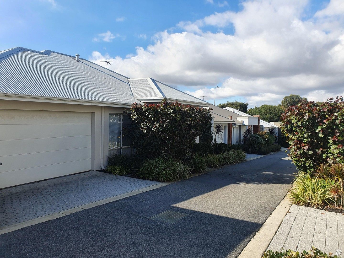 2/3 Firbank Road, Beeliar WA 6164, Image 0