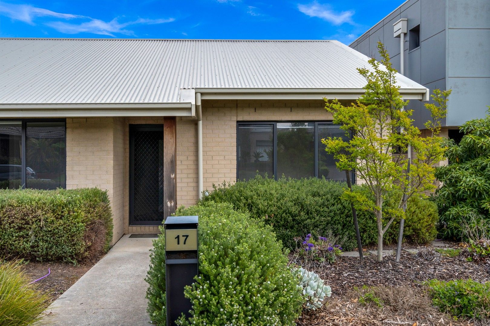 17 Water Fern Grove, Greenvale VIC 3059 House For Rent 395 Domain