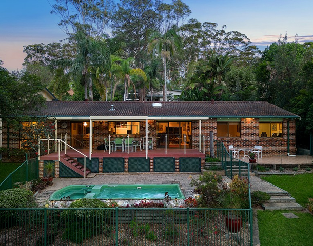 53A The Round Drive , Avoca Beach NSW 2251