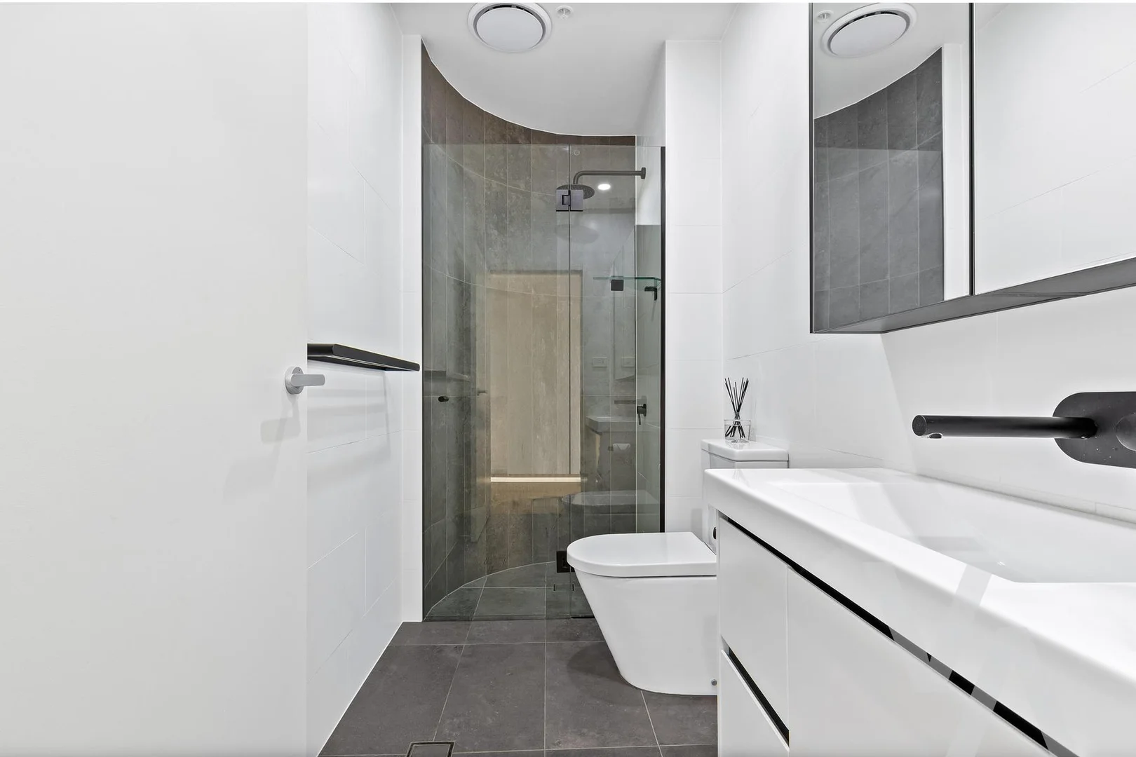 Additional image 7 of 1003/770 Hunter Street, Newcastle NSW 2300