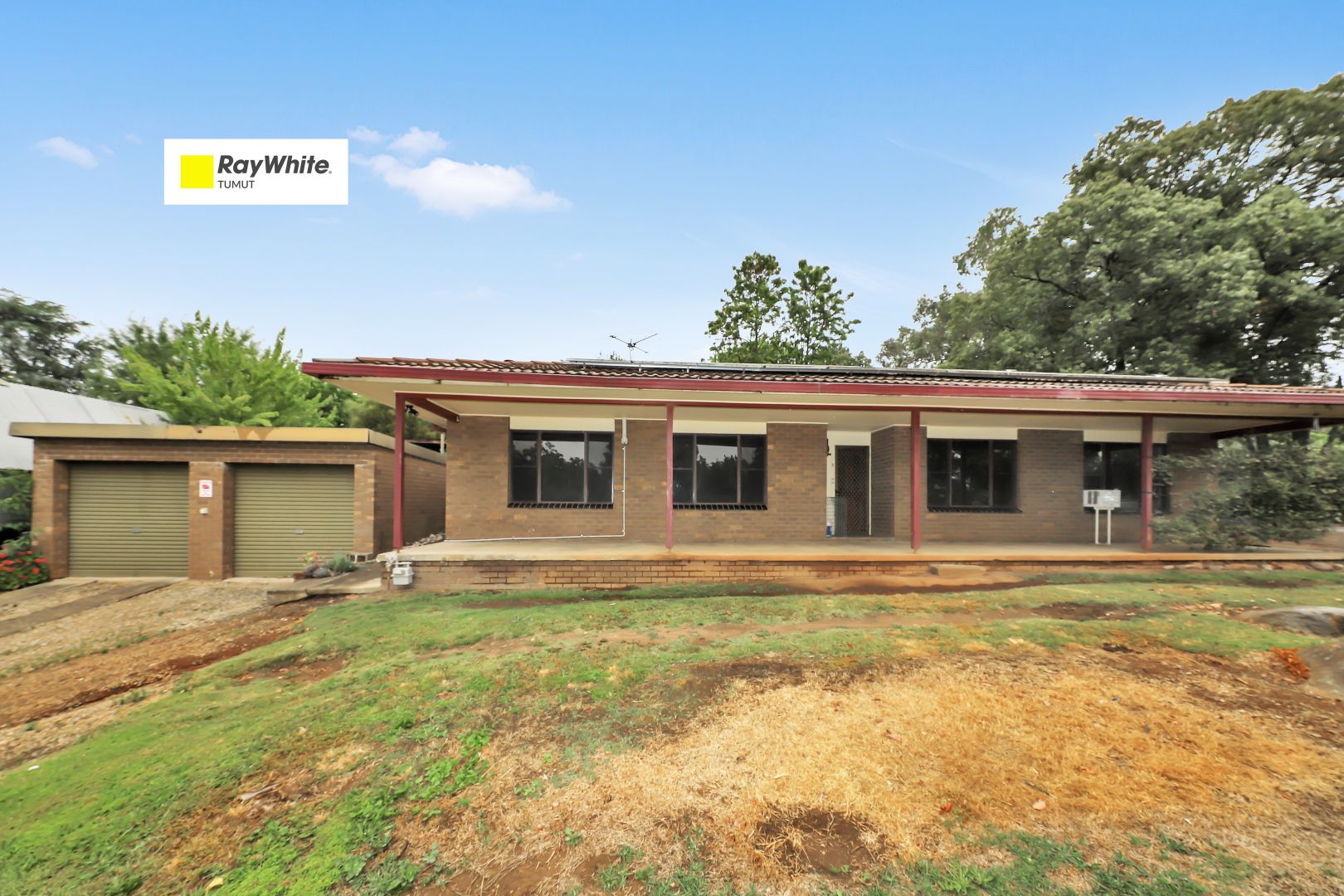 51-53 Gundagai Street, Adelong NSW 2729