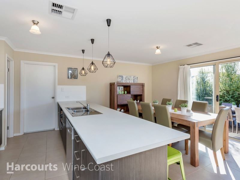 4 Park Court, Seaford SA 5169, Image 0