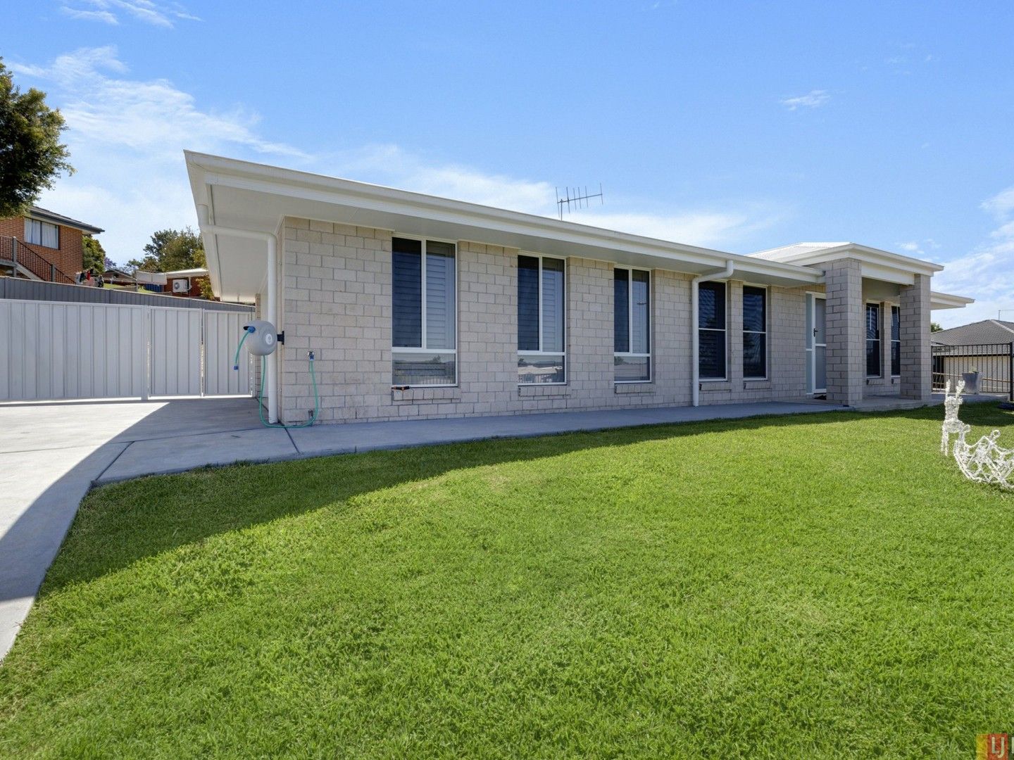 Sold 12 Springfields Drive, Greenhill NSW 2440 on 09 Mar 2023