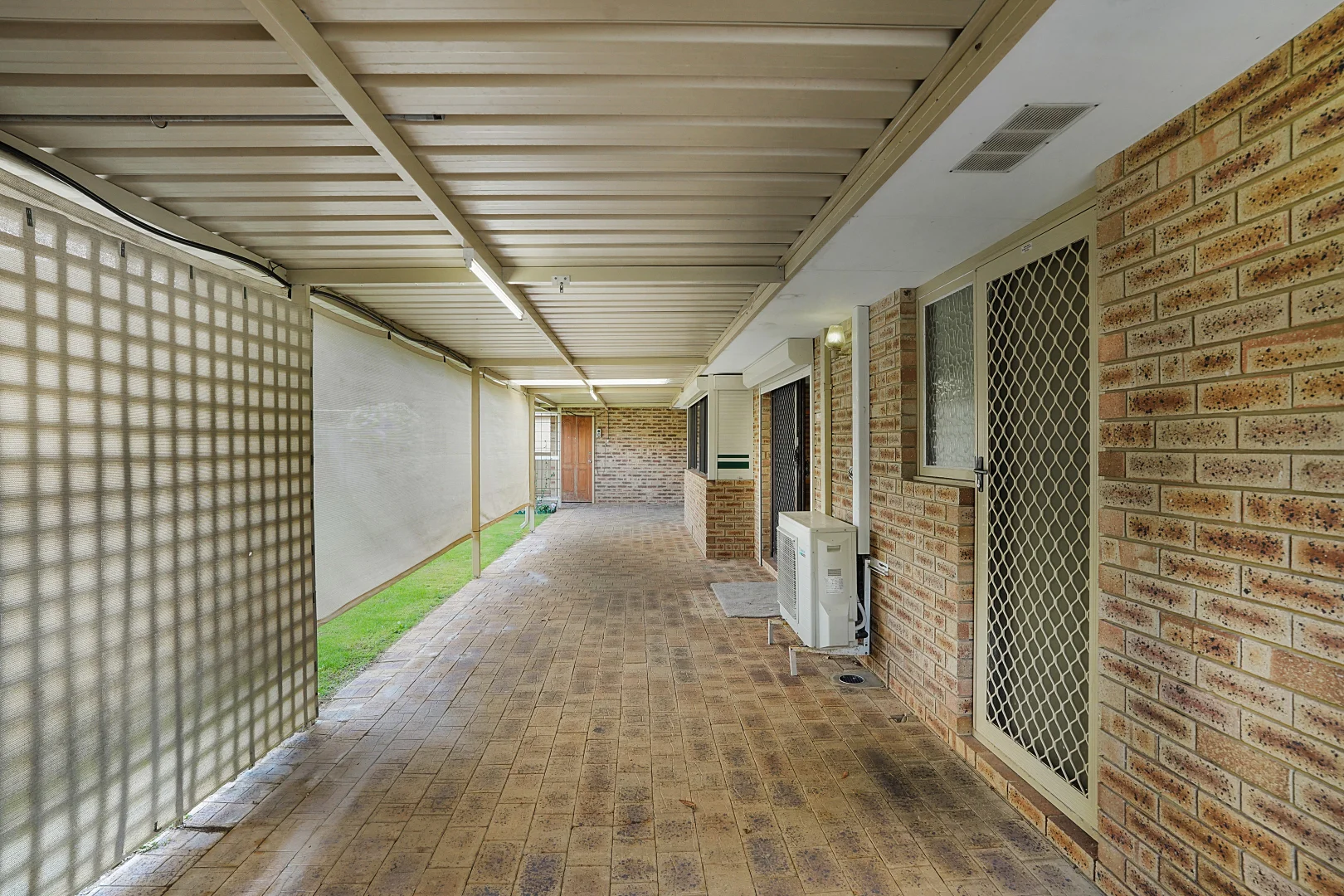 Image 32
