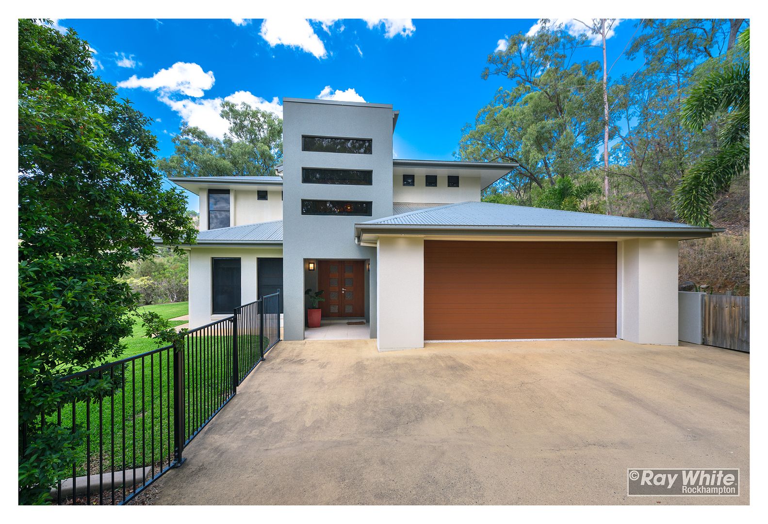 14 Woodland Drive, Frenchville QLD 4701